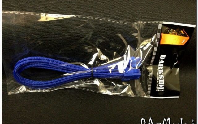 6-Pin PCI-E HSL 12" (30cm) DarkSide Single Braid Cable - Blue + Dark Blue UV