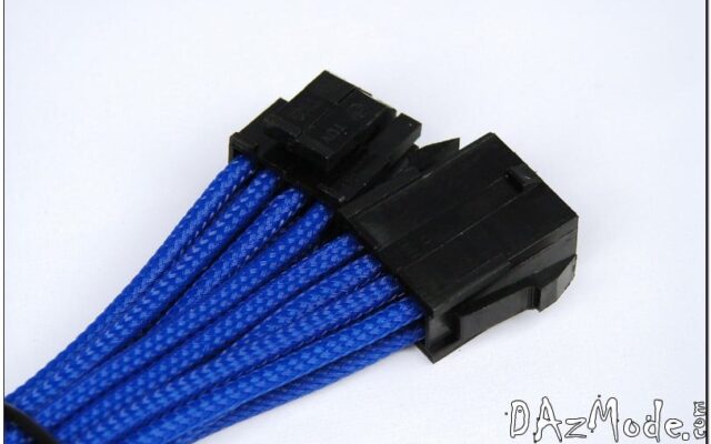 4+4 EPS 12" (30cm) HSL DarkSide Single Braid Cable - Dark Blue UV
