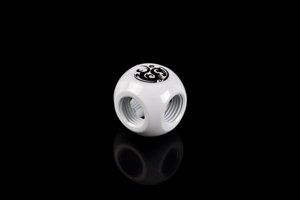 Deluxe White "Q" PLUS Fitting - 360 Degree Water Cooling Accessory