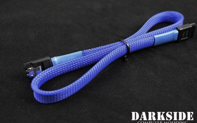 45cm (18") SATA 2.0/3.0 7P 180° to 180° cable with latch  - Dark Blue UV