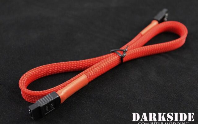 45cm (18") SATA 2.0/3.0 7P 180° to 180° cable with latch  - Red UV