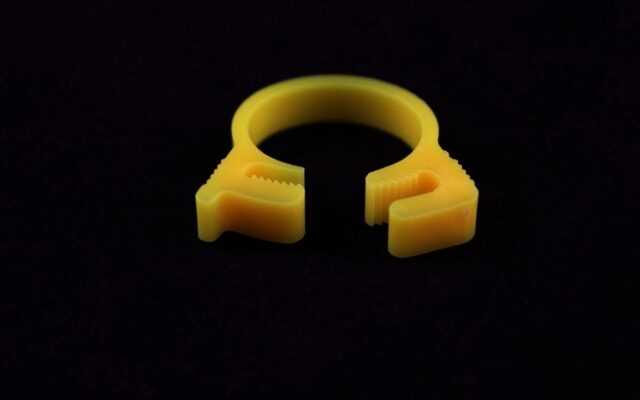 5/8" OD Reusable Clamp - Yellow