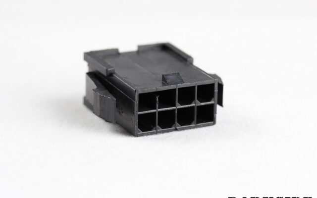 8-pin Male PCI-E Connector - Black