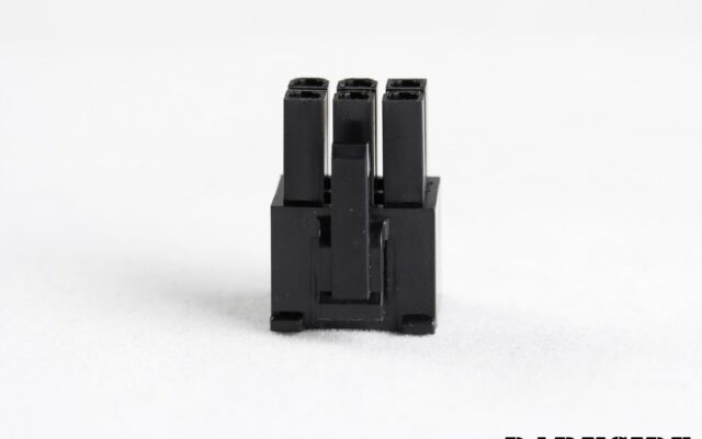 6-pin Female PCI-E  Connector - Black