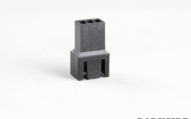 3-Pin Male Fan Connector (crimp pin type) - Black